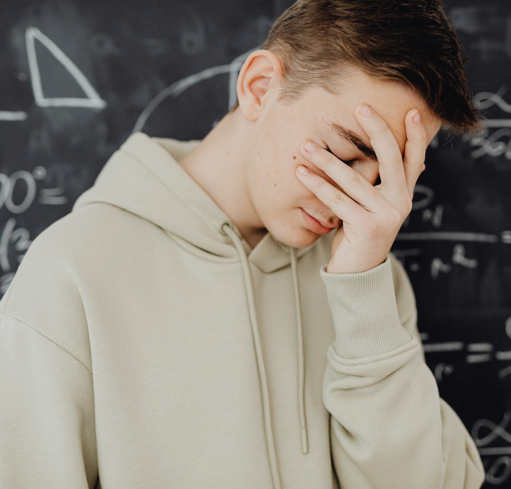 Kostenloses Stock Foto zu ausbildung, berechnungen, jung